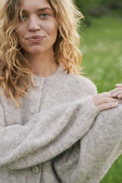 Gio fluffy knit cardigan beige melange Neo Noir