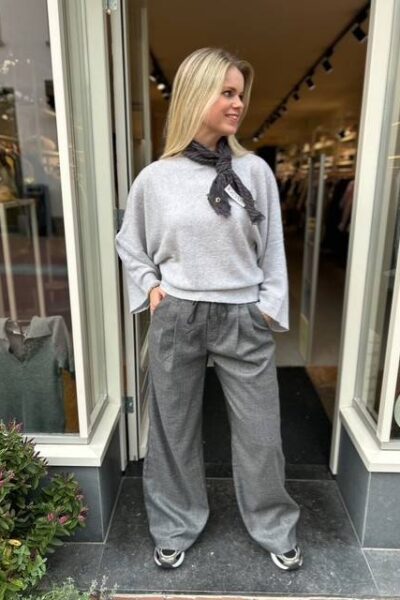 Sweater light grey Noman’sland