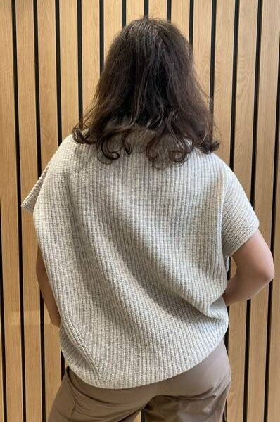 Knit-vest champagne Noman’s land