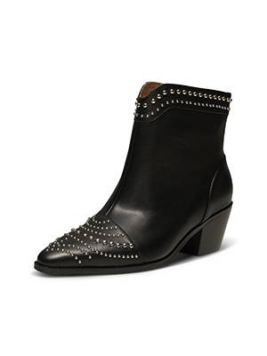 Annika western stud leather black Shoe The Bear