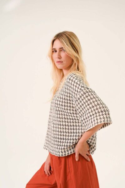 Jana Salta shirt noir Sacrecoeur