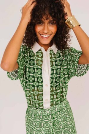 Flavia Goya vert shirt Sacrecoeur
