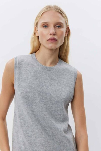 Karli vest grey melange Sofie Schnoor