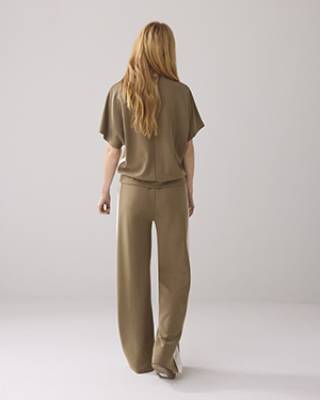 V-neck shortsleeve top soft scuba khaki Summum