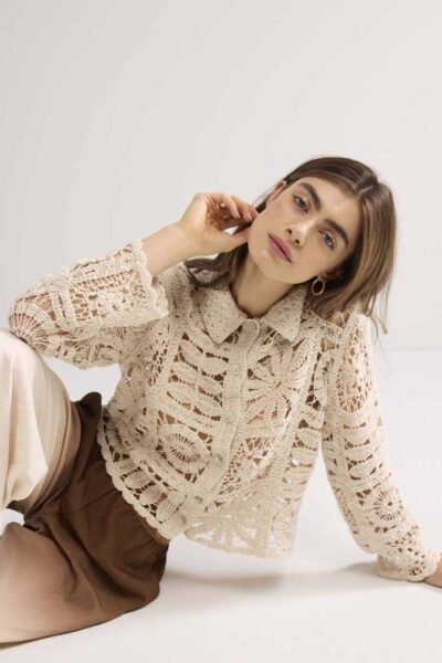 Short cardigan flower crochet knit ivory Summum