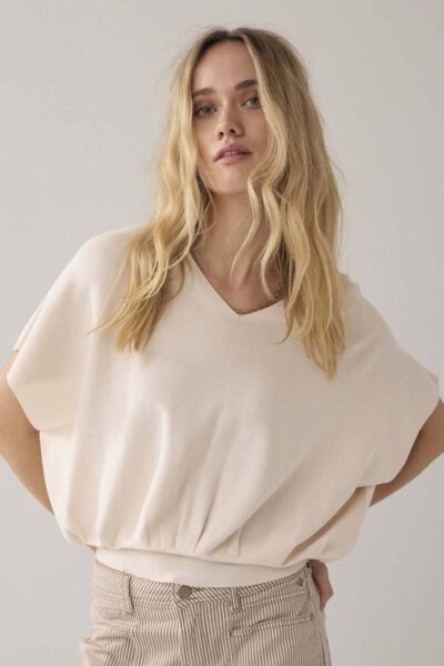 V-neck sweater viscose blend knit ivory Summum