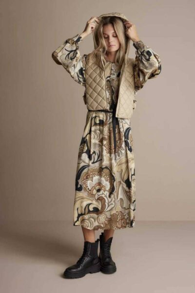 Hooded mock collar puff warm sand Summum Woman