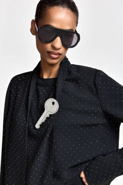 Kazall key brooch Essentiel Antwerp
