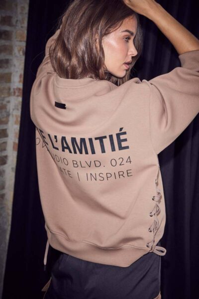 New studio tie sweat walnut Haute L’Amitie