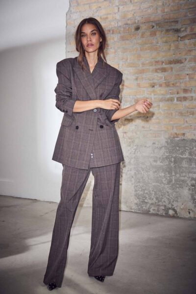 Check fit plain tall pant mocca Haute L’Amitie