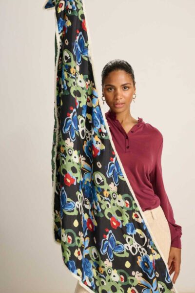 Shawl double flower glory multi Pom Amsterdam