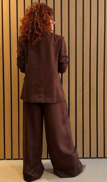 Justicia wide leg pants chocolate mousse Essentiel
