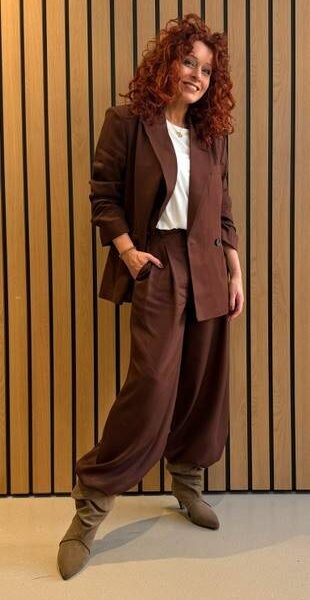 Jasione double breasted blazer chocolate Essentiel