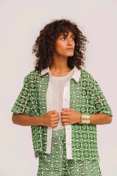 Flavia Goya vert shirt Sacrecoeur